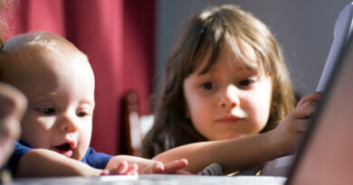 work at home mum, 10 ways mums can balance work and family, time management strategies for mums