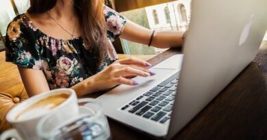 work from home mum website maintenance