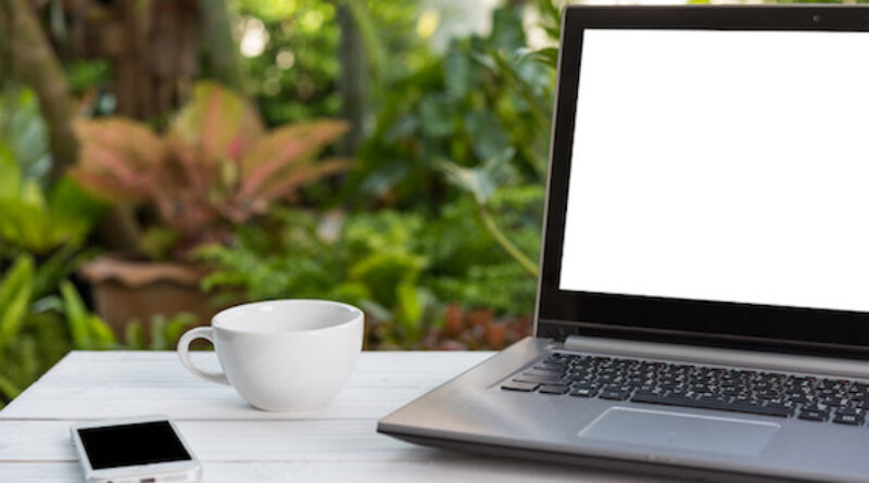 outdoor office space for working from home