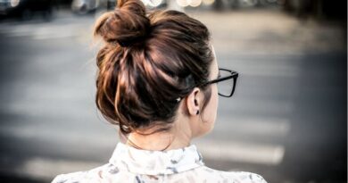 Melbourne mobile hair stylist gives styling tips to moms