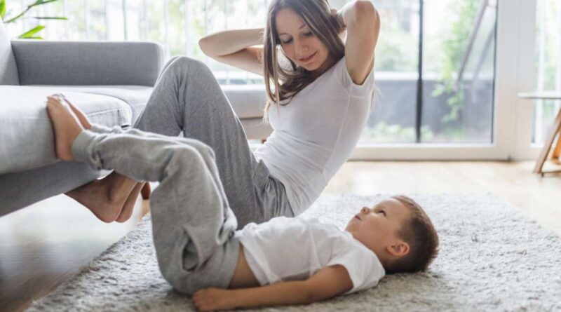 mom workout involving kids